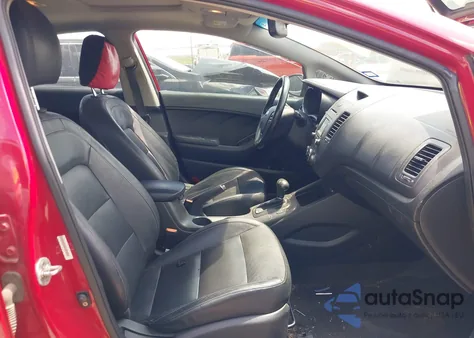 2015 Kia Forte Ex z USA, uszkodzony, nr VIN KNAFZ4A88F5309963